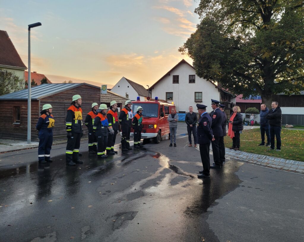 leistungsprüfung erfolgreich gemeistert freiwillige feuerwehr edeldorf